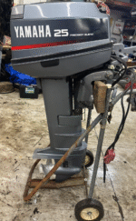1992 Yamaha 25 two stroke oil inject long shaft electric start tiller Freshwater