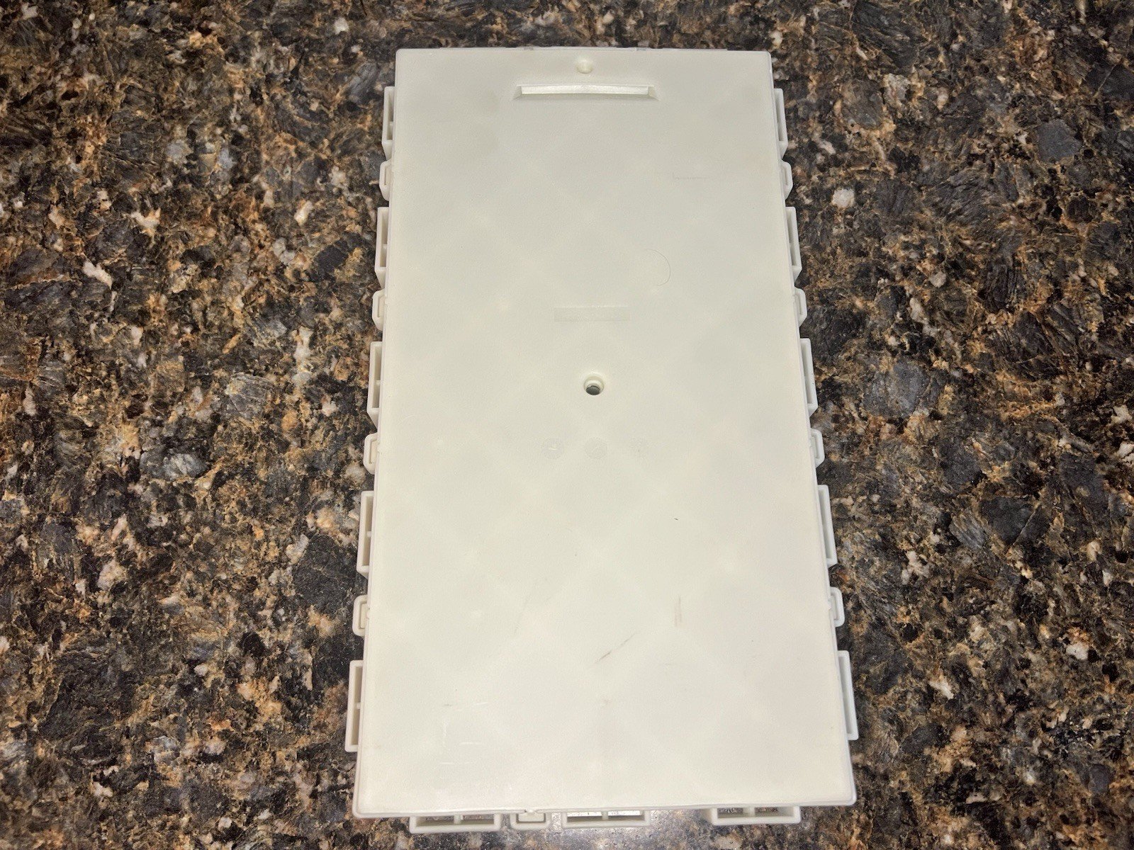 2014 - 2019 MINI COOPER S F56 BODY COMFORT CONTROL MODULE BDC-LR01 UNIT 9387233 - Image 3