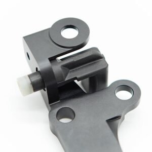 7M Camshaft Sensor / Engine Mount - Image 3
