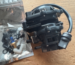 E460-7420 Johnson Evinrude AFTERMARKET VRO Fuel Pump Outboard OMC BRP 5007420 - Image 2