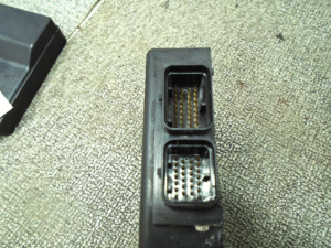 ENGINE CONTROL UNIT(ECU) 68F-8591A-G0-00 Yamaha Outboard HPDI 200 Hp 2-Stroke - Image 2