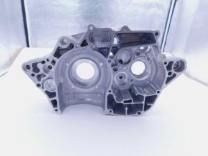 HONDA LEFT ENGINE CENTER CRANK CASE TRX450R TRX 450R 04-05 11200-HP1-670 OEM - Image 4