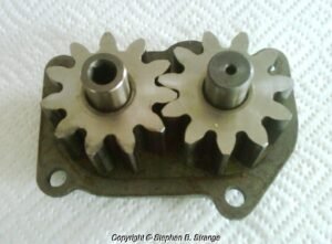 NOS Holman-Moody Boss 429 NASCAR XE-148826 double-rotor oil pump extra gear set. - Image 2